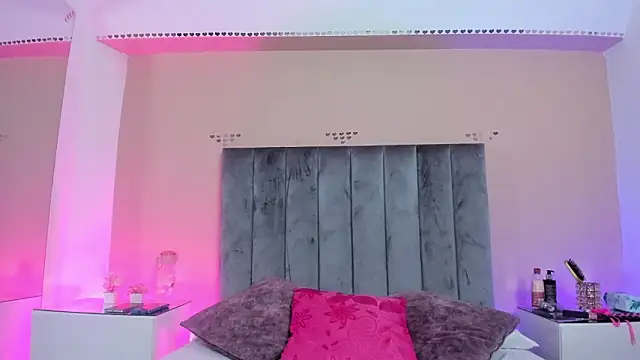 Snapshot of kaylaa_sex chatting on 17, 2, 2026 kaylaa sex online show from 17, 2, 2026