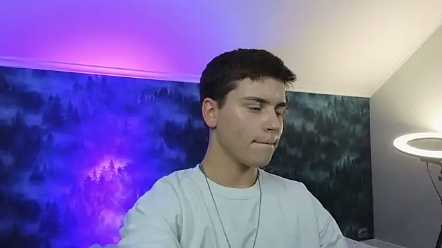 Olie Sparkle online show from 18, 12, 2025