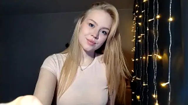 LunaPeony online show from 19, 1, 2026