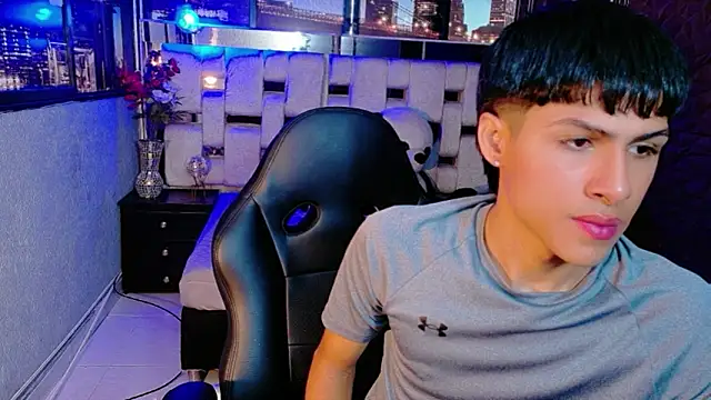 StormLuxX online show from 20, 12, 2025