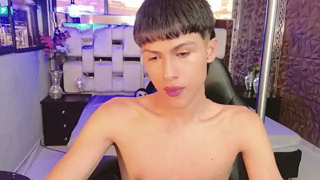 StormLuxX online show from 17, 12, 2025