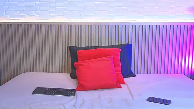 EmyVega online show from 13, 2, 2026