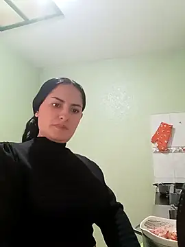 Snapshot of MisNicol chatting on 4, 2, 2026 MisNicol online show from 4, 2, 2026