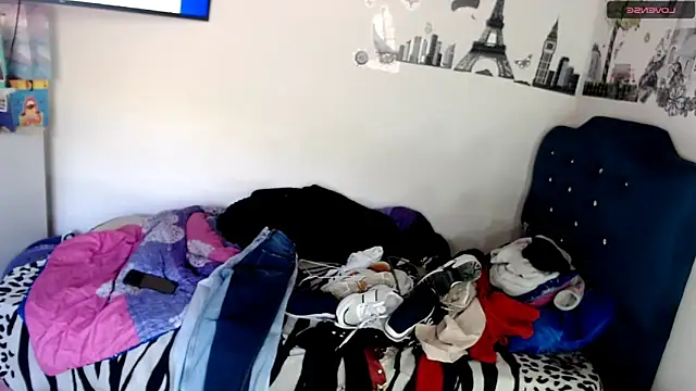 Snapshot of MisNicol chatting on 18, 1, 2026 MisNicol online show from 18, 1, 2026