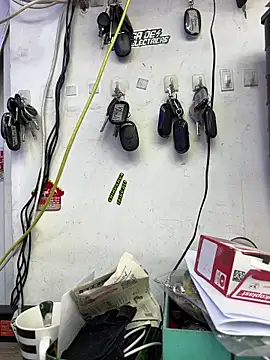 Johan stick online show from 1, 12, 2025