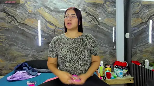 Evy connor online show from 6, 1, 2026