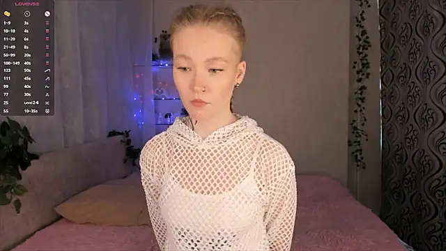 MaireLanda online show from 10, 3, 2026