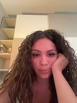 Snapshot of SiennaLuxexx chatting on 21, 7, 2026 SiennaLuxexx online show from 21, 7, 2026