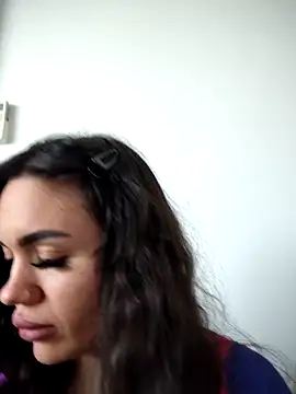 SiennaLuxexx online show from 6, 4, 2026