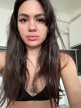 Snapshot of SiennaLuxexx chatting on 14, 2, 2026 SiennaLuxexx online show from 14, 2, 2026