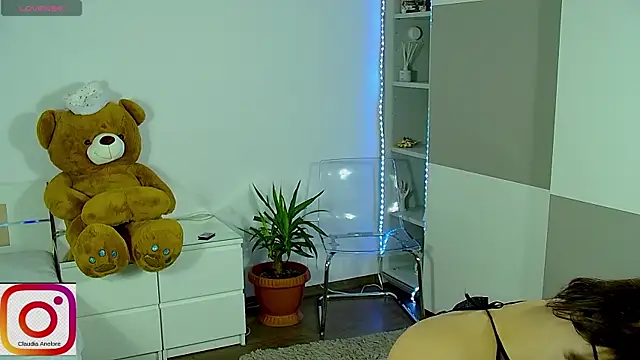 SiennaLuxexx online show from 7, 1, 2026