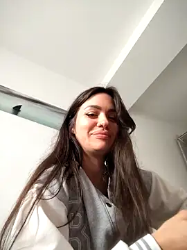 SiennaLuxexx online show from 14, 4, 2026