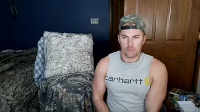 Snapshot of SpunRedneck chatting on 2, 2, 2026 SpunRedneck online show from 2, 2, 2026