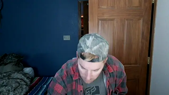 Snapshot of SpunRedneck chatting on 7, 2, 2026 SpunRedneck online show from 7, 2, 2026