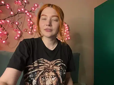 Snapshot of Ungoliant_Kiss chatting on 30, 4, 2026 Ungoliant Kiss online show from 30, 4, 2026