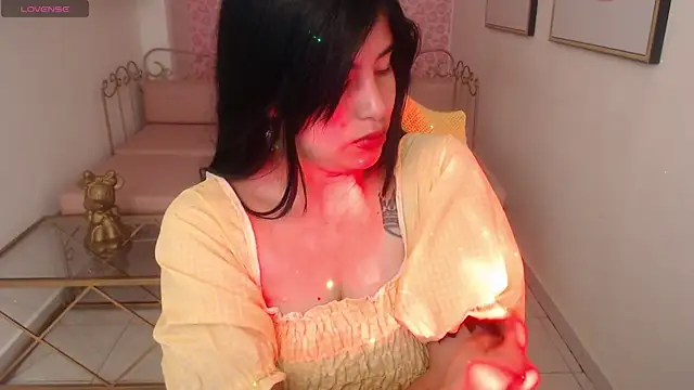 Nina harpper  online show from 15, 1, 2026