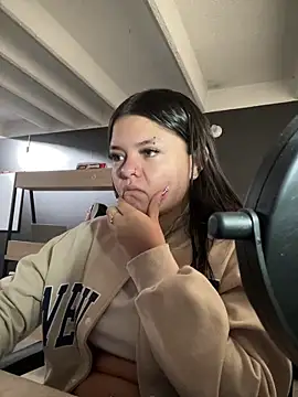 Camila Duarte2 online show from 6, 2, 2026