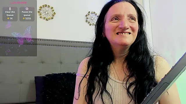 Andre cloefoxx  online show from 8, 2, 2026