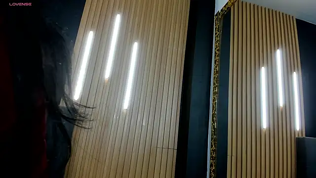 Andre cloefoxx  online show from 2, 4, 2026