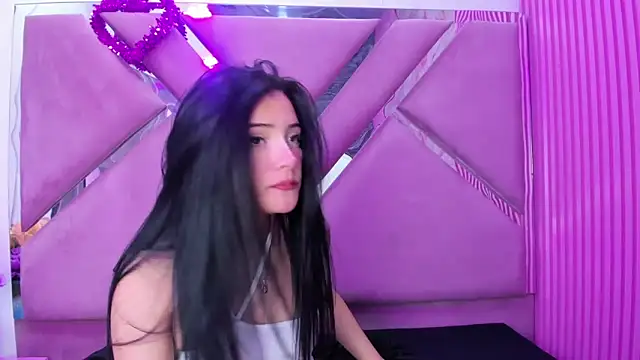 liinzy rouse69 online show from 17, 4, 2026