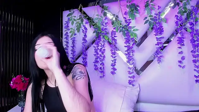 liinzy rouse69 online show from 26, 3, 2026