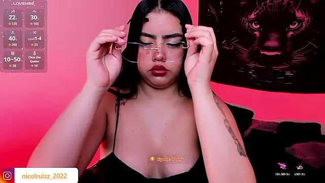 Nicolle Ruizz online show from 7, 2, 2026