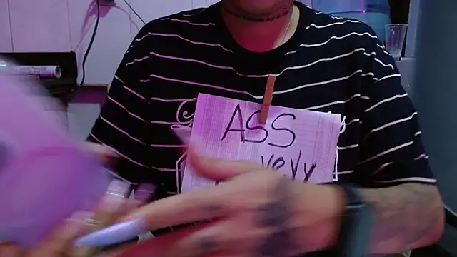 Snapshot of Slut_Dirty_Nastyy chatting on 20, 2, 2026 Slut Dirty Nastyy online show from 20, 2, 2026