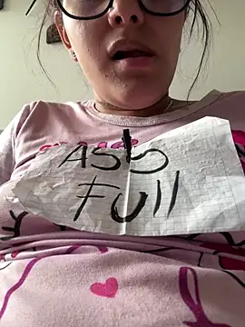 Snapshot of Slut_Dirty_Nastyy chatting on 1, 3, 2026 Slut Dirty Nastyy online show from 1, 3, 2026