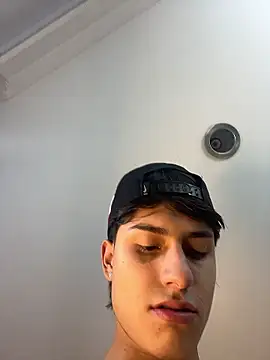 Lander Cruz online show from 7, 1, 2026