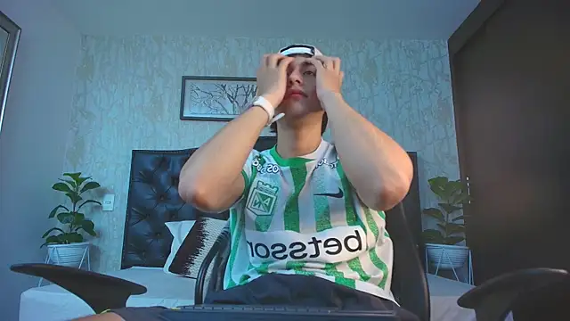 Lander Cruz online show from 4, 12, 2025