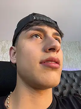 Lander Cruz online show from 16, 4, 2026