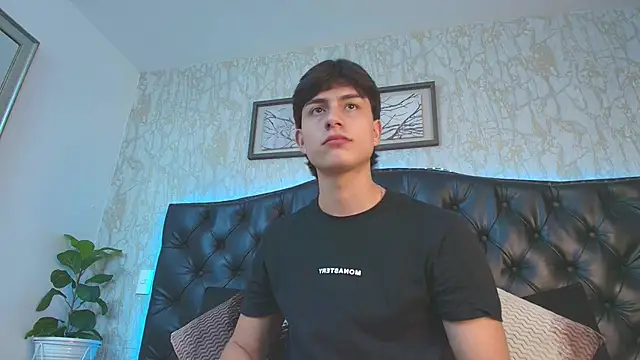 Lander Cruz online show from 3, 2, 2026