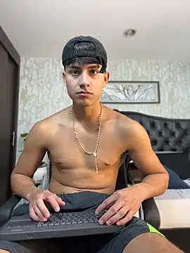 Snapshot of Lander_Cruz chatting on 16, 6, 2026 Lander Cruz online show from 16, 6, 2026