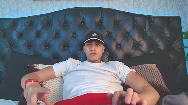 Lander Cruz online show from 2, 2, 2026