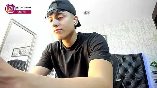 Lander Cruz online show from 15, 4, 2026