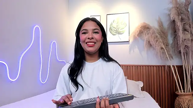 MIAROGGERSS online show from 22, 5, 2026
