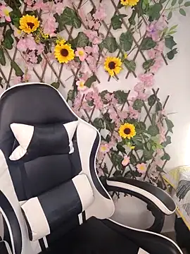 KasumiSophia online show from 12, 4, 2026