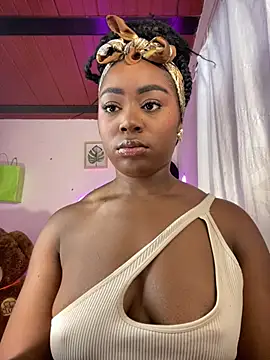 Snapshot of Cynthia_es chatting on 24, 2, 2026 Cynthia es online show from 24, 2, 2026