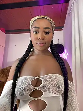 Snapshot of Cynthia_es chatting on 13, 1, 2026 Cynthia es online show from 13, 1, 2026