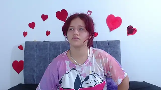 hottie couplee online show from 21, 6, 2026