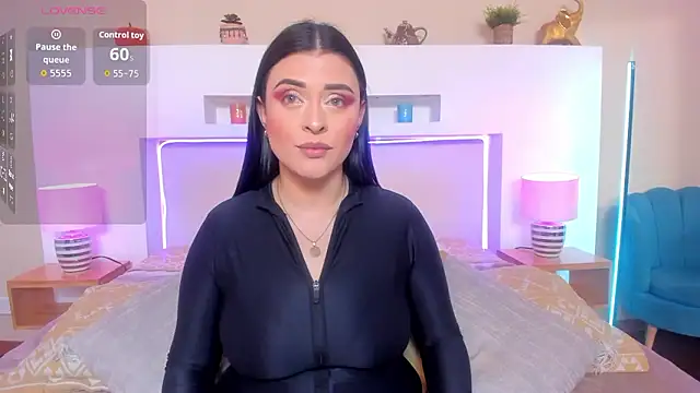 AnikaRomanoff  online show from 7, 2, 2026