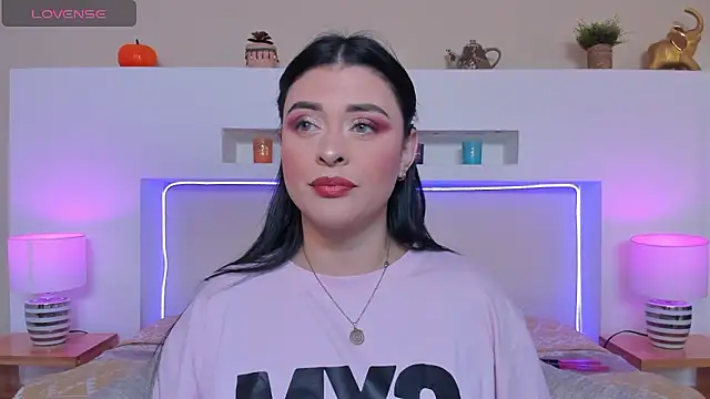 AnikaRomanoff  online show from 9, 2, 2026