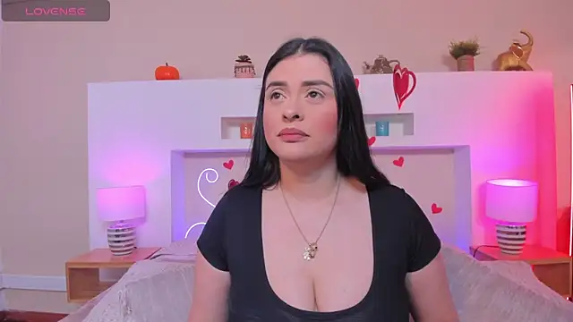 AnikaRomanoff  online show from 4, 3, 2026