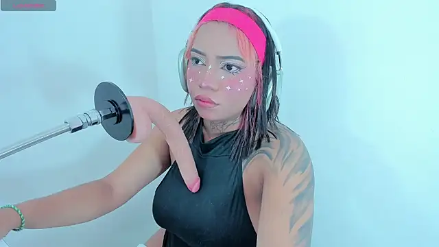 leticia lynn1 online show from 10, 1, 2026