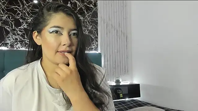 x Adeline  online show from 26, 3, 2026