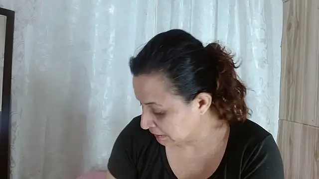 n4ughty friends online show from 14, 1, 2026