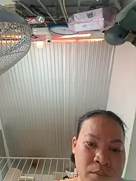 Snapshot of felicity_chloe chatting on 9, 4, 2026 felicity chloe online show from 9, 4, 2026