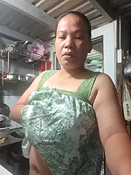 Snapshot of felicity_chloe chatting on 30, 3, 2026 felicity chloe online show from 30, 3, 2026