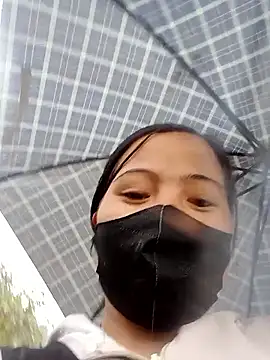 Snapshot of felicity_chloe chatting on 2, 2, 2026 felicity chloe online show from 2, 2, 2026