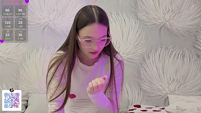 Snapshot of Harlybaby_2007 chatting on 4, 2, 2026 Harlybaby 2007 online show from 4, 2, 2026